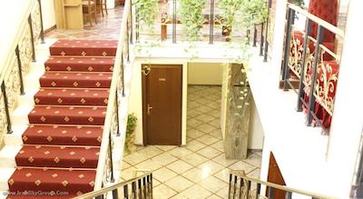 گرند هتل هرمیتیج