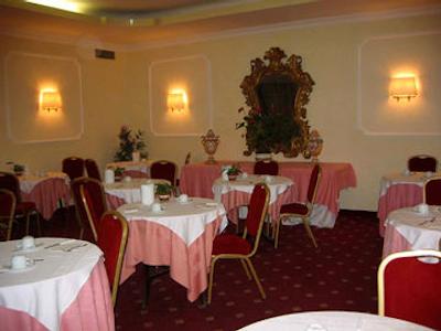 گرند هتل هرمیتیج