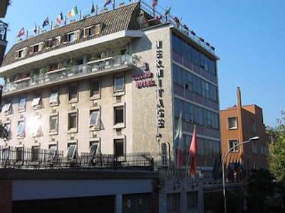 گرند هتل هرمیتیج