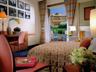 ویسکونتی پالاس