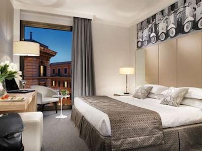 ویسکونتی پالاس