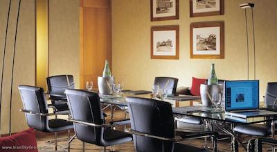 ویسکونتی پالاس