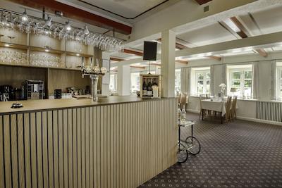 هتل ای آرسلوز کی رو