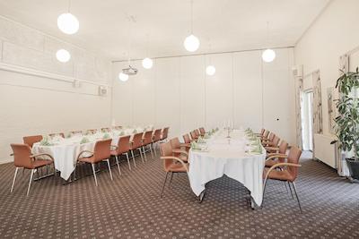 هتل ای آرسلوز کی رو