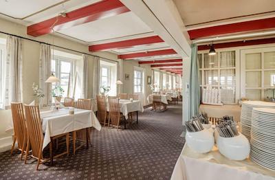 هتل ای آرسلوز کی رو