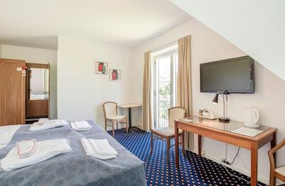 هتل ای آرسلوز کی رو