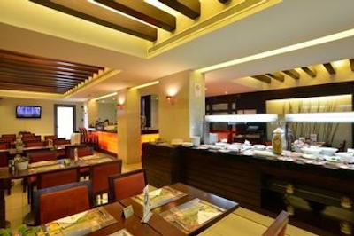 کورال سوئیتس الحمرا