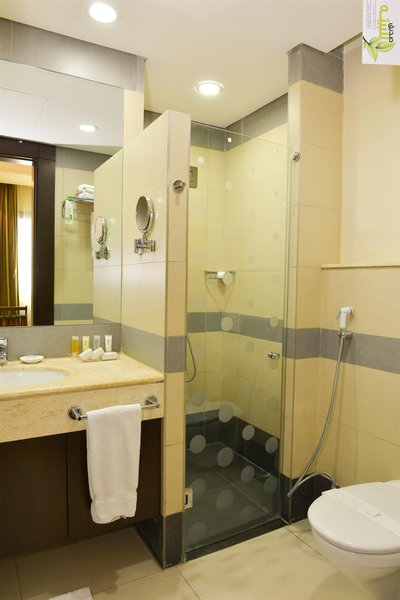 کورال سوئیتس الحمرا