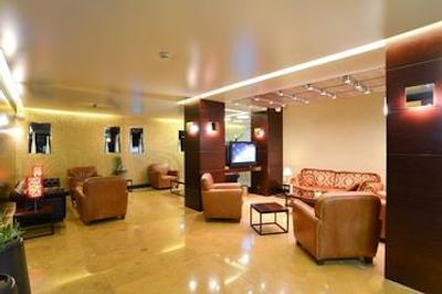 کورال سوئیتس الحمرا