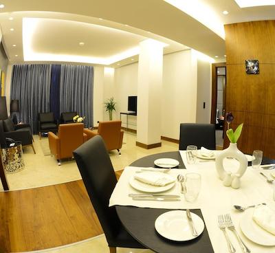 کورال سوئیتس الحمرا