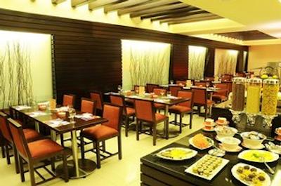 کورال سوئیتس الحمرا