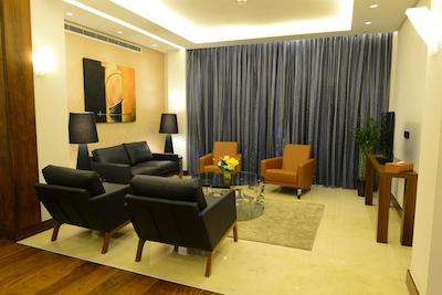 کورال سوئیتس الحمرا