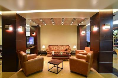 کورال سوئیتس الحمرا