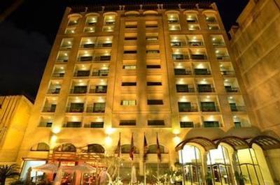 کورال سوئیتس الحمرا