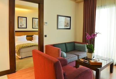 کورال سوئیتس الحمرا