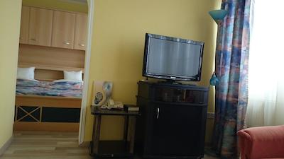 رادولف هتل هاجدا اسزوبوزسیلا