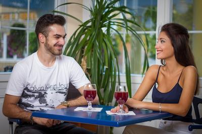 رادولف هتل هاجدا اسزوبوزسیلا