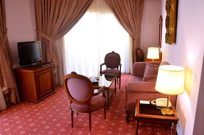 گلدن تولیپ سرنادا