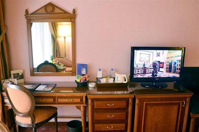 گلدن تولیپ سرنادا