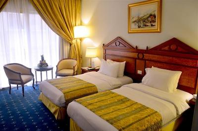 گلدن تولیپ سرنادا