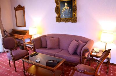 گلدن تولیپ سرنادا