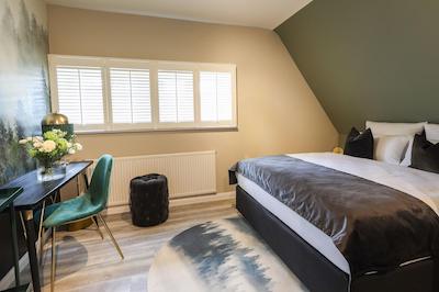 هتل لندهاوس مینس بور