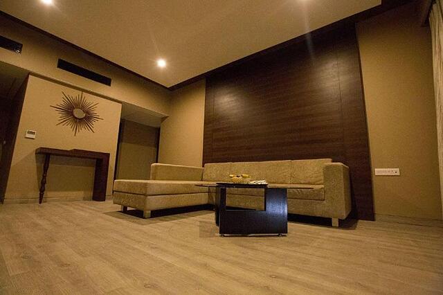 آنجاشری اوجین