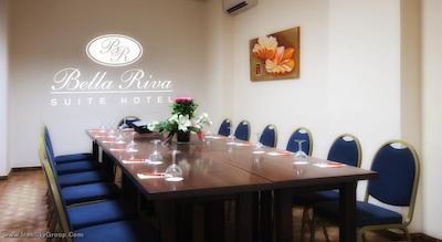 بلا ریوا سوئیت هتل