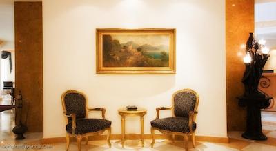 بلا ریوا سوئیت هتل