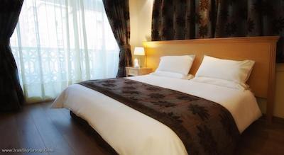 بلا ریوا سوئیت هتل