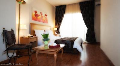 بلا ریوا سوئیت هتل