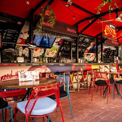 اسمالویل هتل