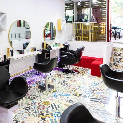 اسمالویل هتل