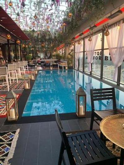 اسمالویل هتل