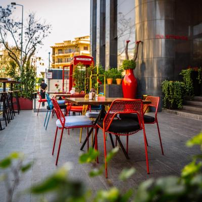 اسمالویل هتل