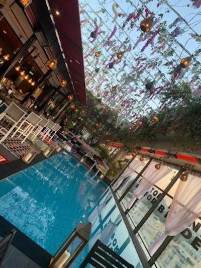 اسمالویل هتل