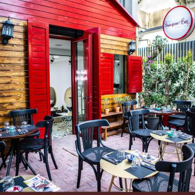 اسمالویل هتل