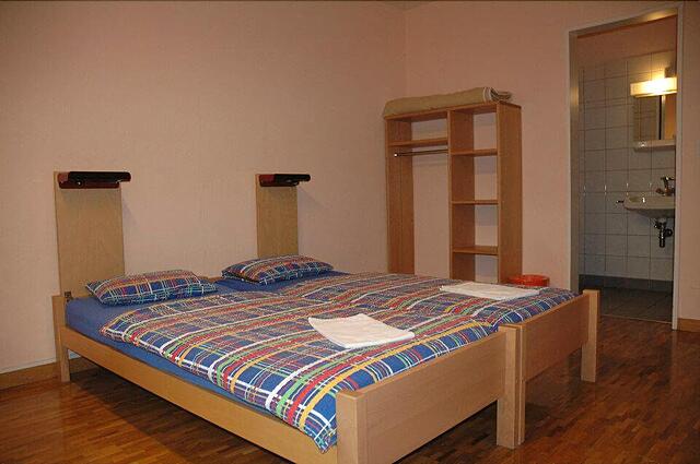 Geneva Hostel