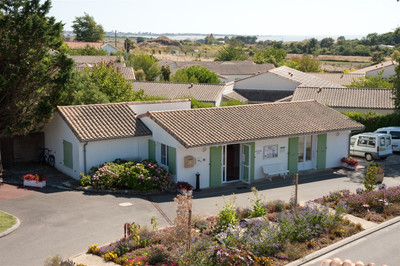 RESIDENCE AZUREVA FOURAS