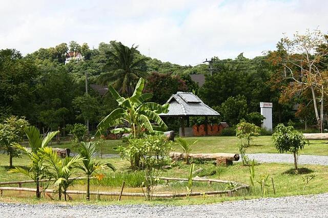 Apirata Resort