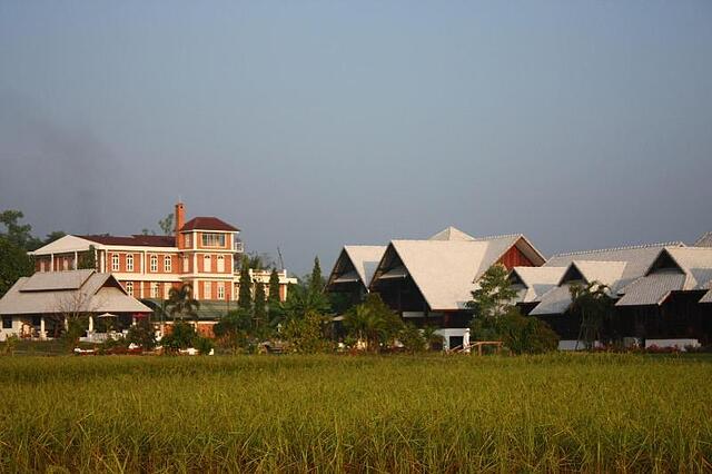 Apirata Resort
