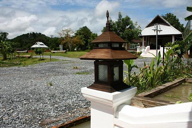 Apirata Resort