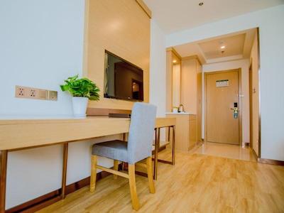 GreenTree Inn Nantong Tongzhou Zhangzhishan Town D