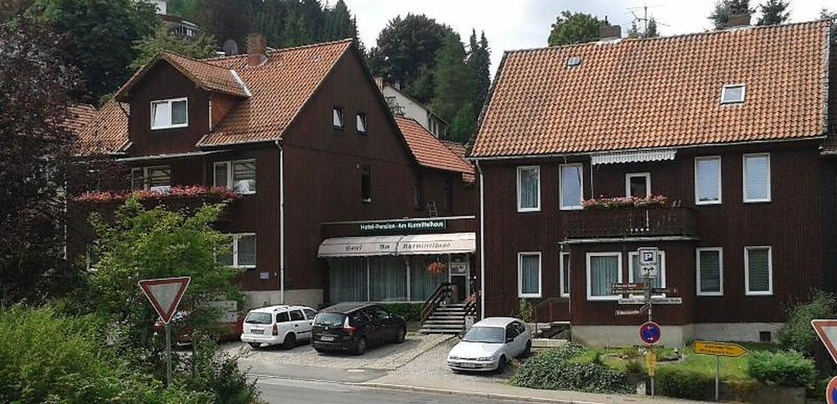 Hotel Pension Am Kurmittelhaus