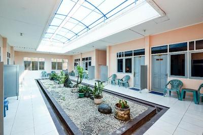 OYO 2495 Hotel Wijaya