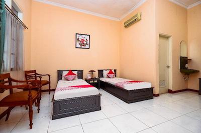 OYO 2495 Hotel Wijaya