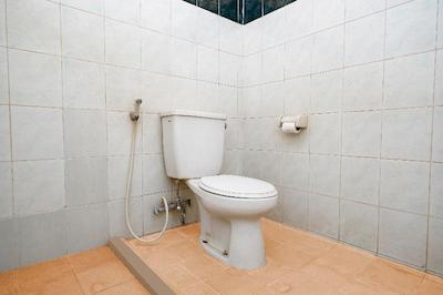 OYO 2495 Hotel Wijaya