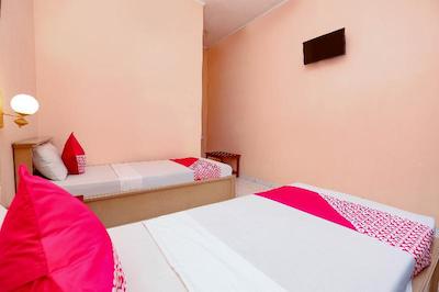 OYO 2495 Hotel Wijaya