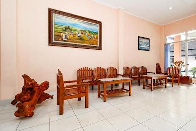 OYO 2495 Hotel Wijaya