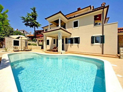 Apartments Salu